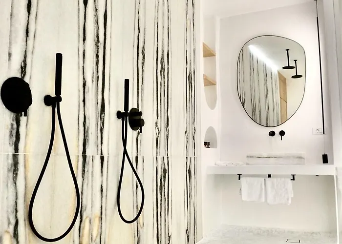 Отель Galini 2*